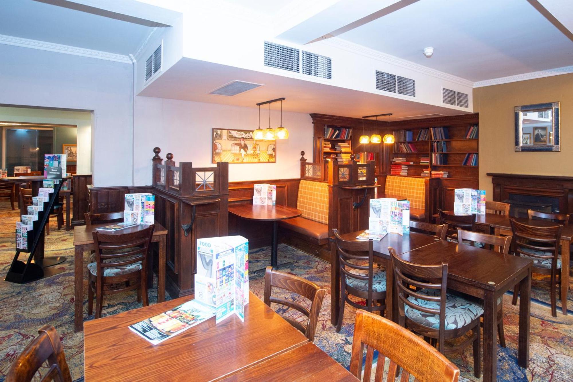 The Shrewsbury Hotel Wetherspoon Dış mekan fotoğraf