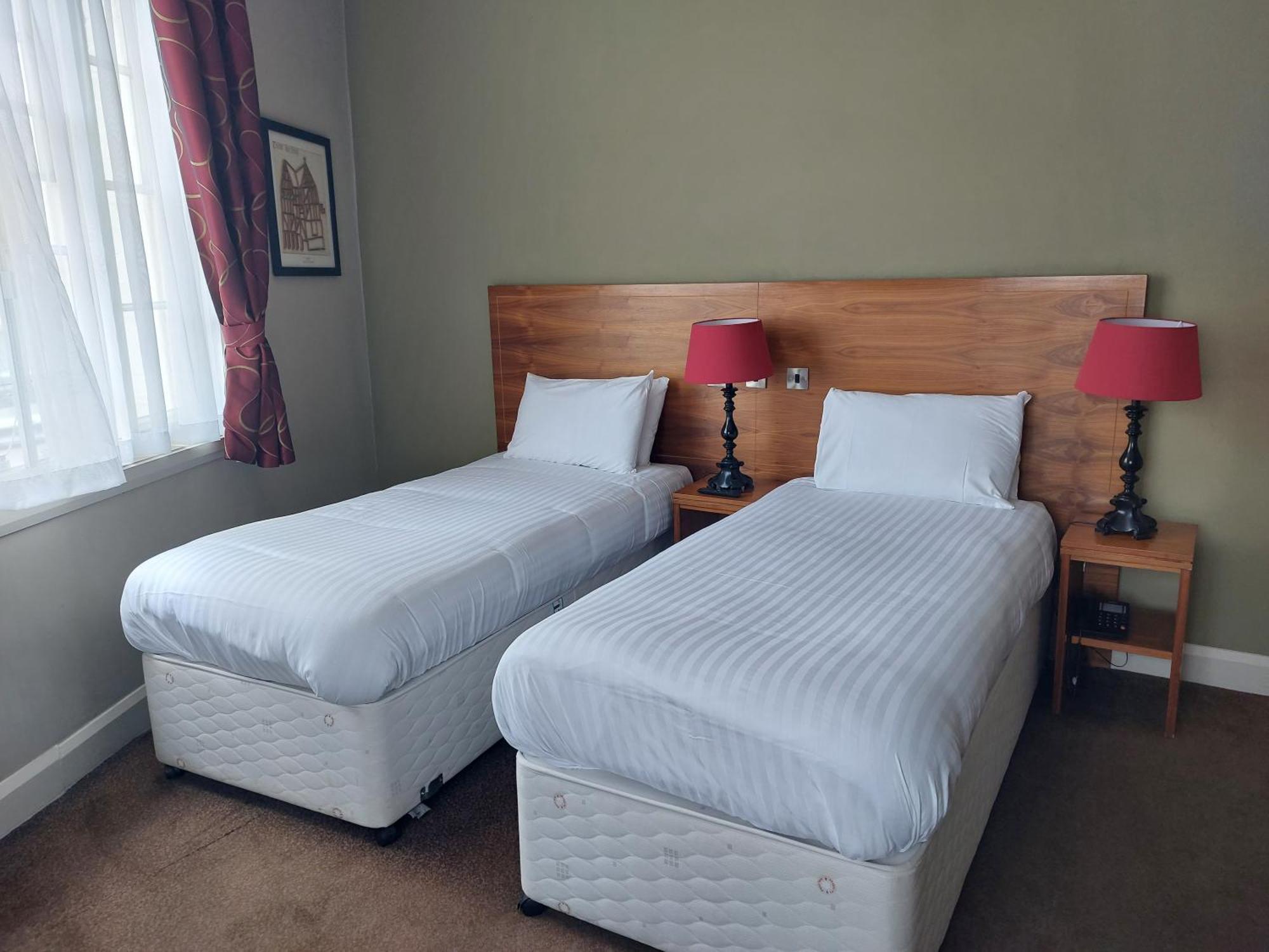 The Shrewsbury Hotel Wetherspoon Dış mekan fotoğraf