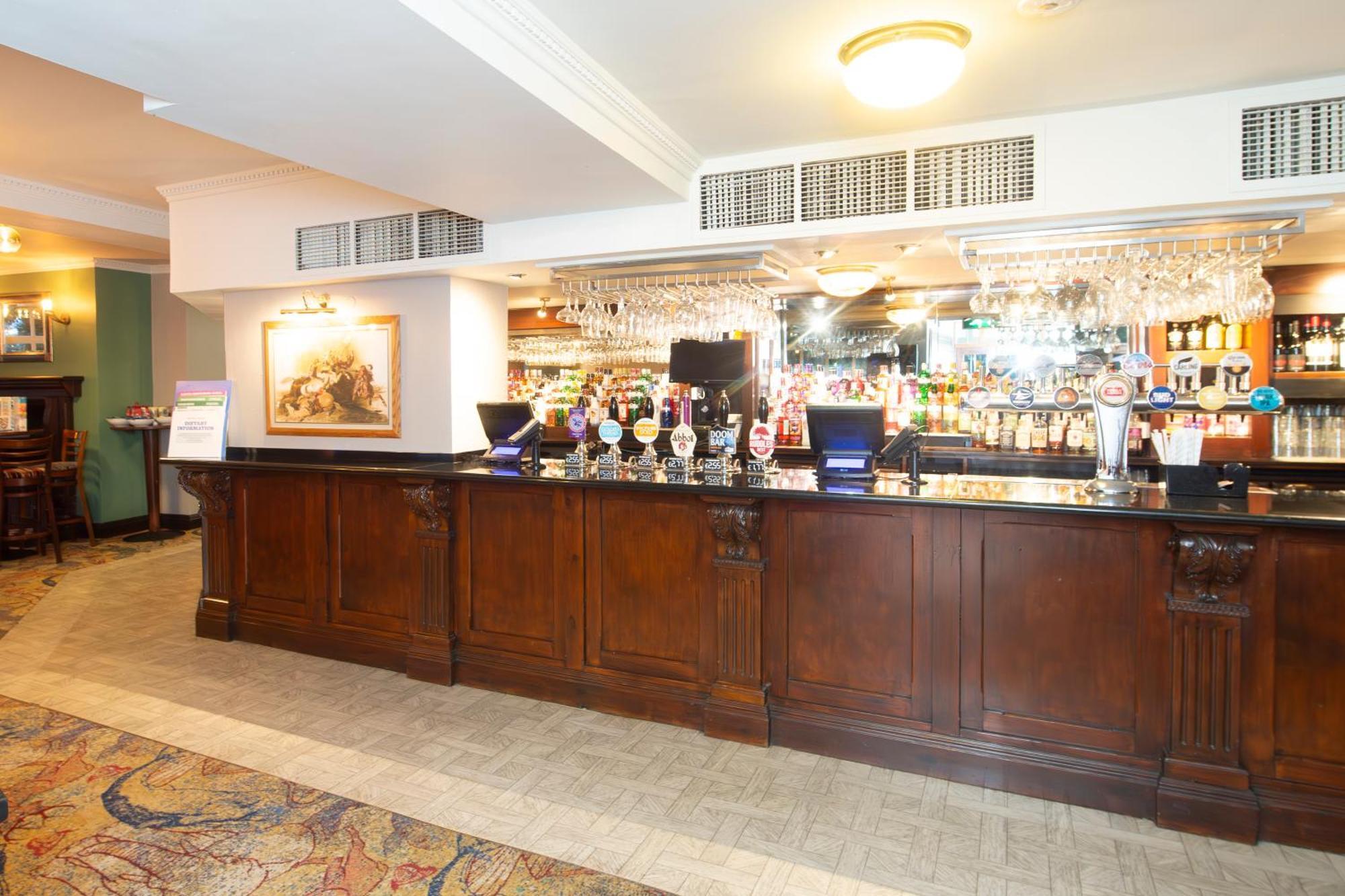 The Shrewsbury Hotel Wetherspoon Dış mekan fotoğraf