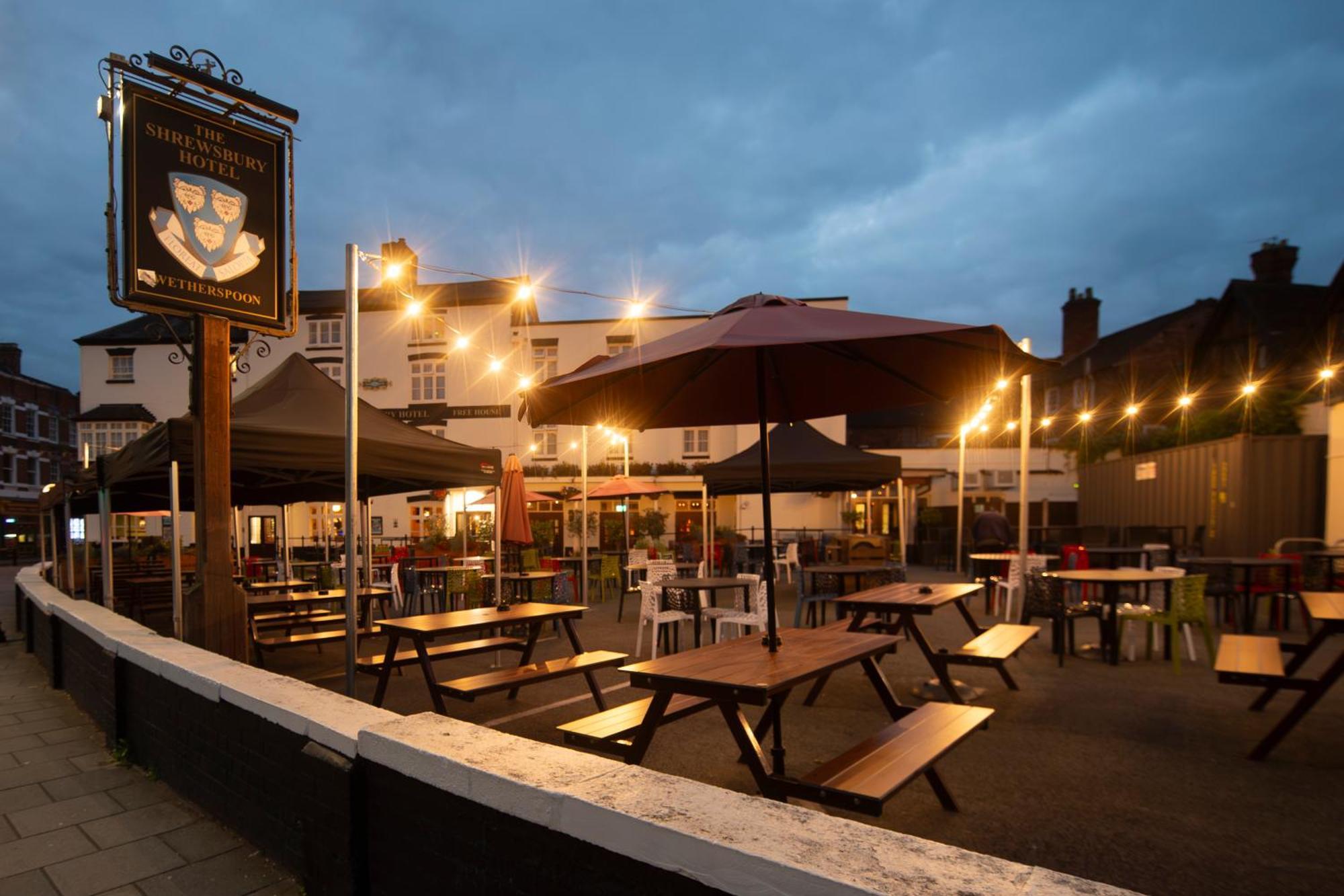 The Shrewsbury Hotel Wetherspoon Dış mekan fotoğraf